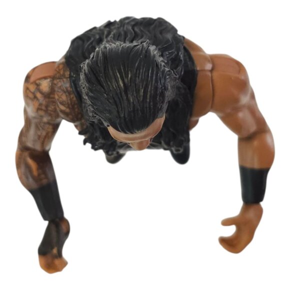 WWE Roman Reigns Action Figure Wrestling 7" Wrestler Shield Chest 2017 Mattel - Picture 9 of 11